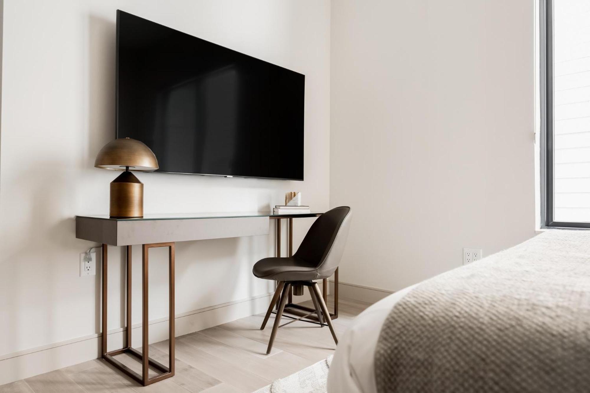Brand New Condo - Walk To Empower Stadium - Tesoro دنفر المظهر الخارجي الصورة